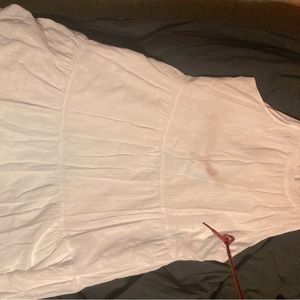 Old navy white dress. Size large.